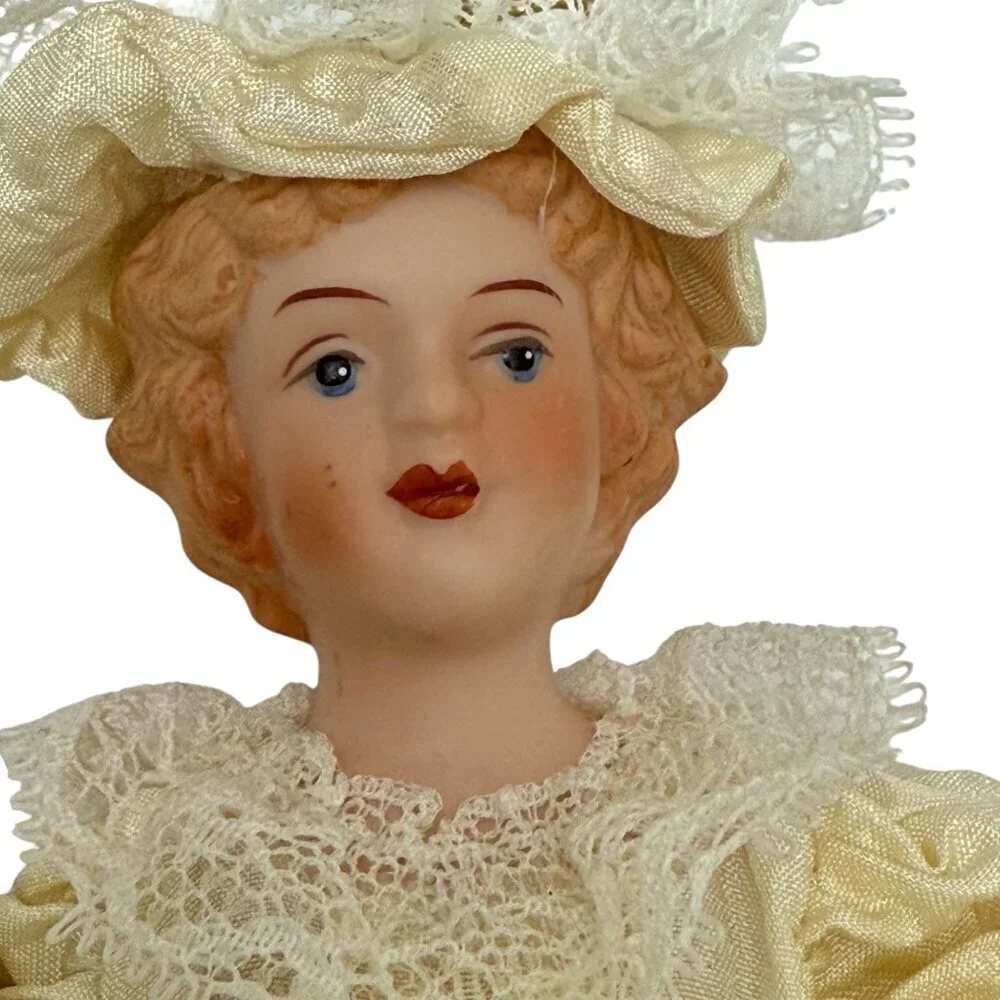 Unbranded victorian style
